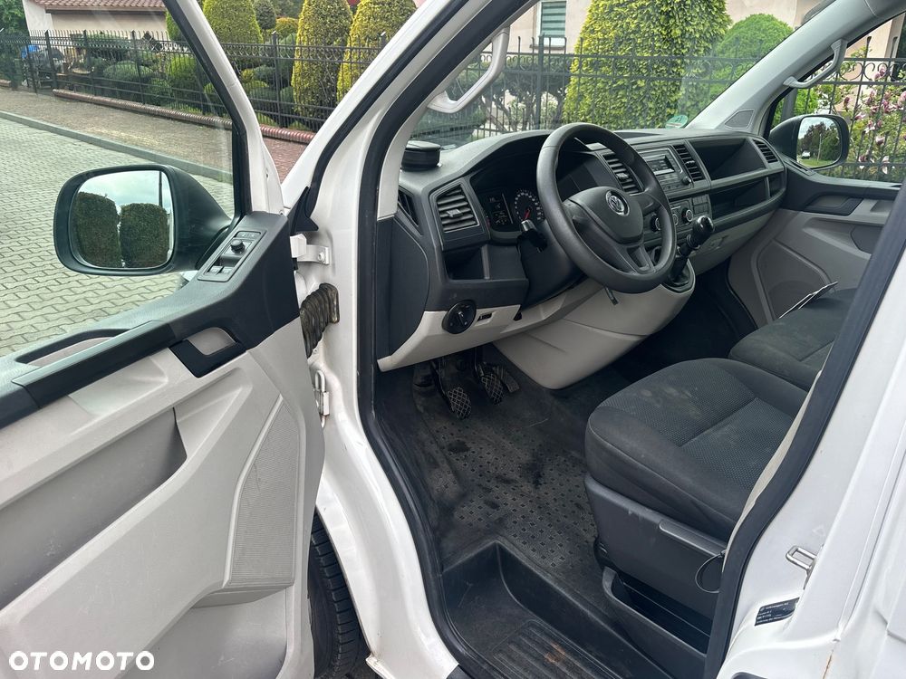 Volkswagen Transporter T6 - 11