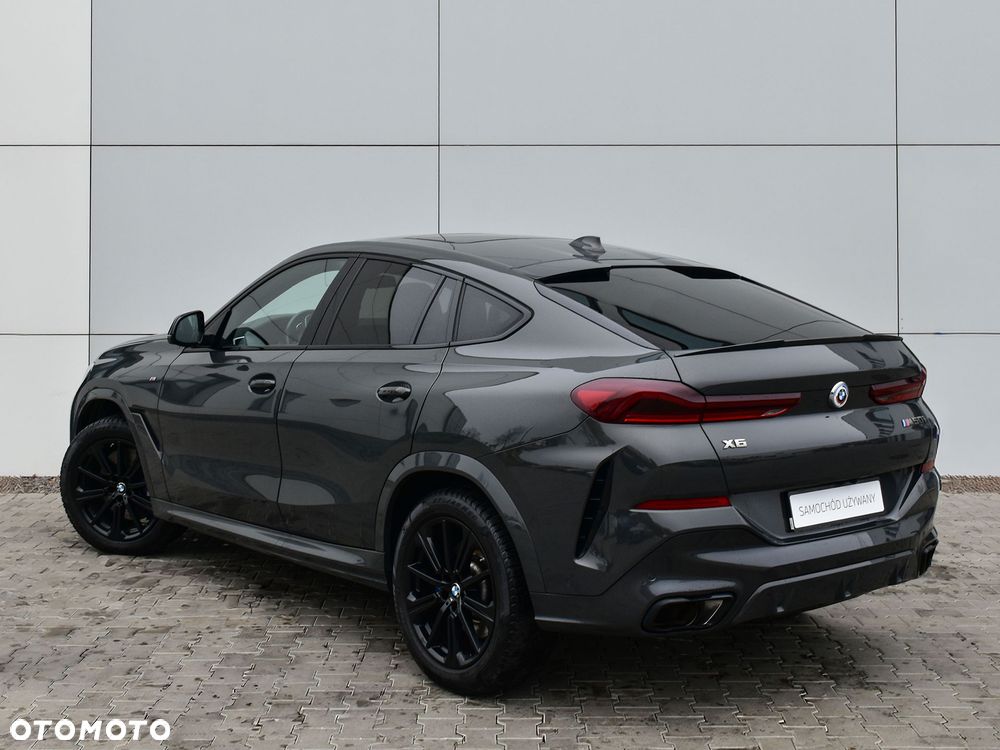 BMW X6 M50i - 6