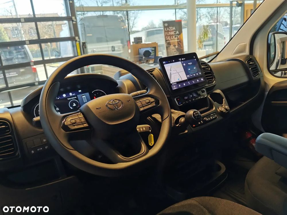 Toyota Proace Max - 14