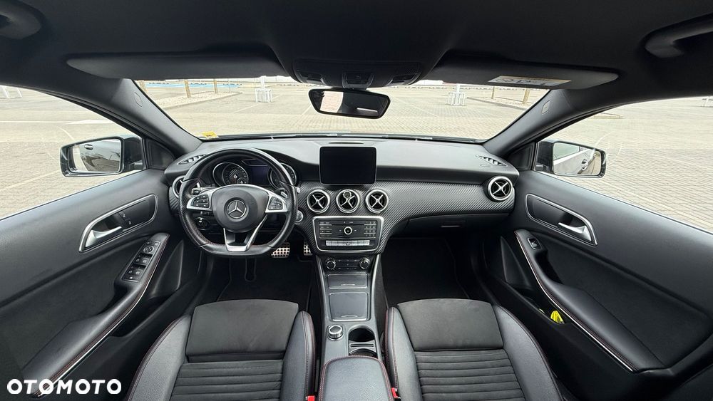 Mercedes-Benz Klasa A 220 4-Matic AMG Line - 20
