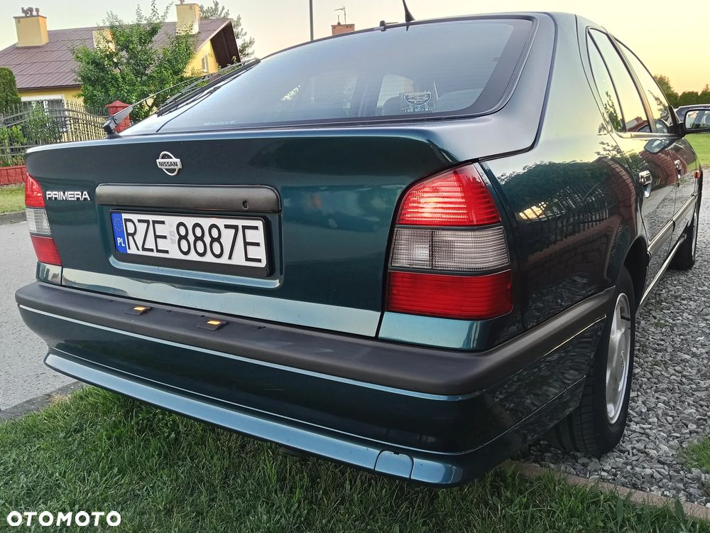 Nissan Primera 2.0 Ambiente - 11