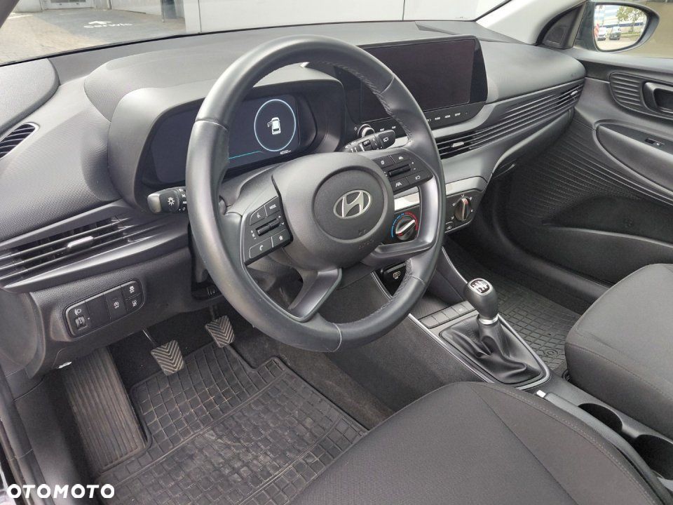 Hyundai i20 - 10