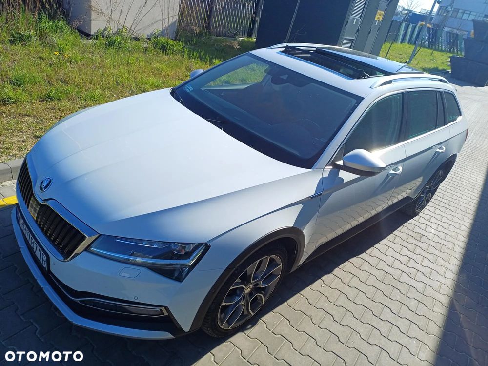 Skoda Superb 2.0 TSI 4x4 Scout DSG - 13