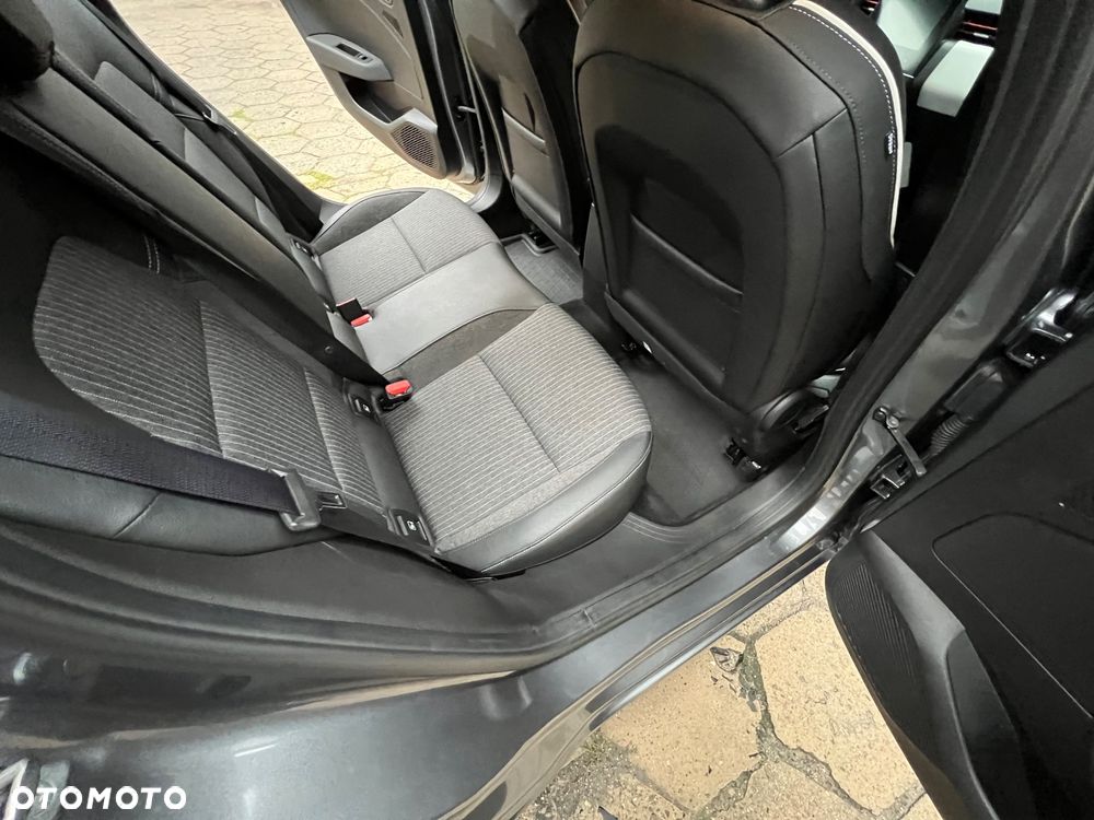 Renault Clio - 19