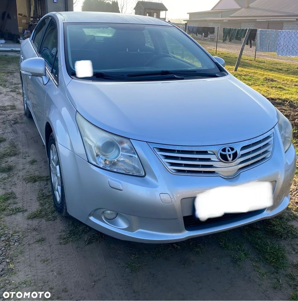 Toyota Avensis 2.0 D-4D Premium - 1