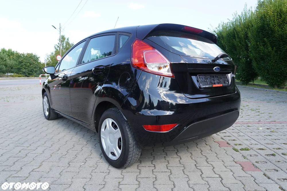 Ford Fiesta 1.25 Silver X (Ambiente) EU6 - 14