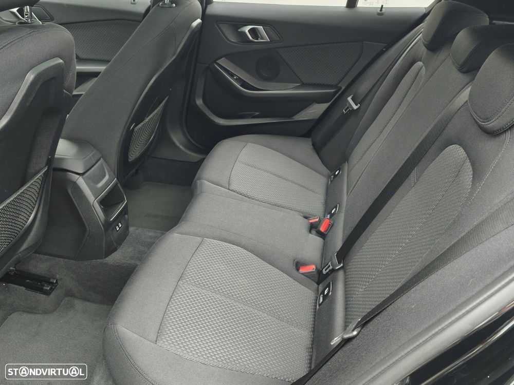 BMW 118 — fotografia 23