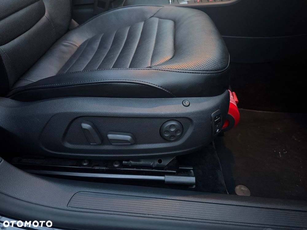 Volkswagen Passat 2.0 TDI DSG BlueMotion Technology Highline - 20