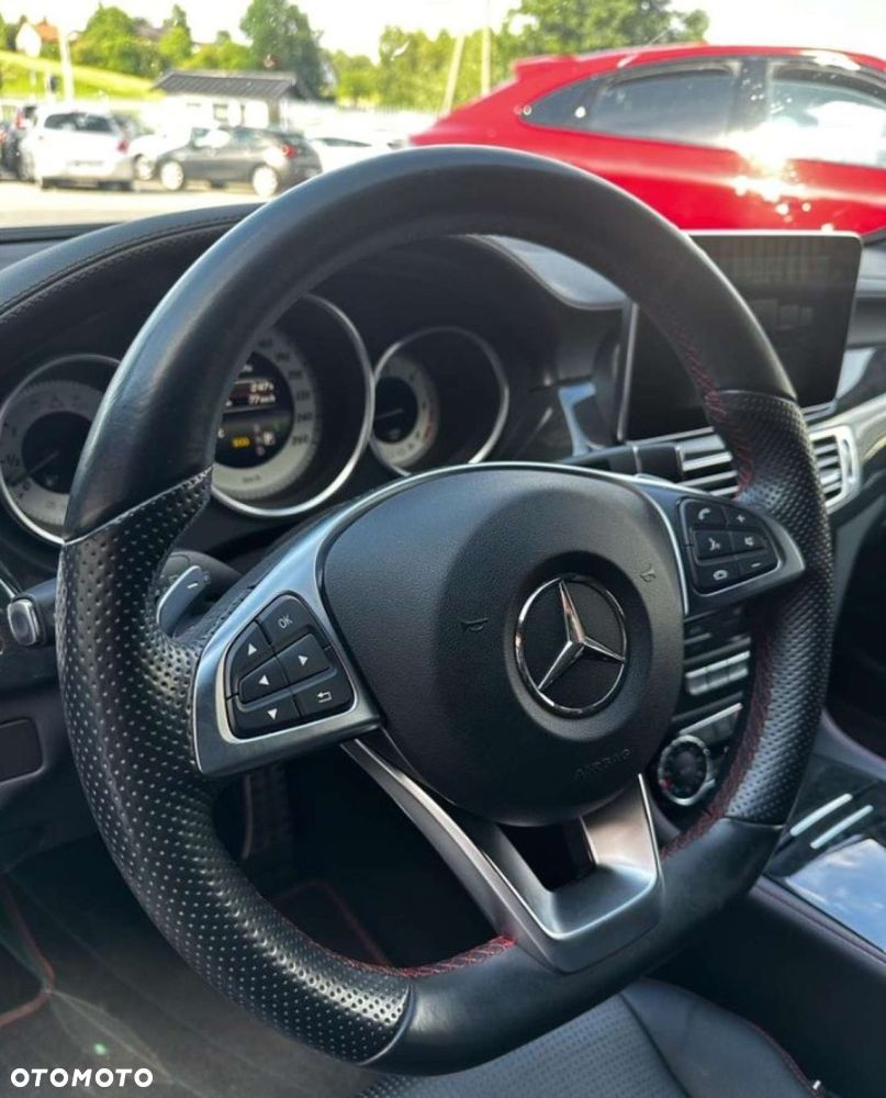 Mercedes-Benz CLS - 16