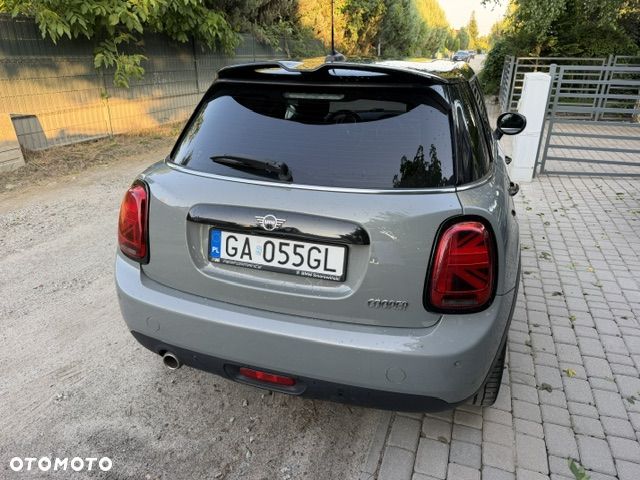 MINI Cooper Standard - 2