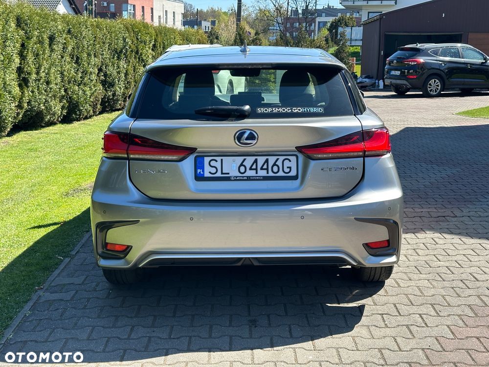 Lexus CT 200h Prestige - 4