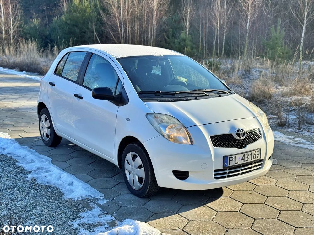 Toyota Yaris 1.0 Terra - 4