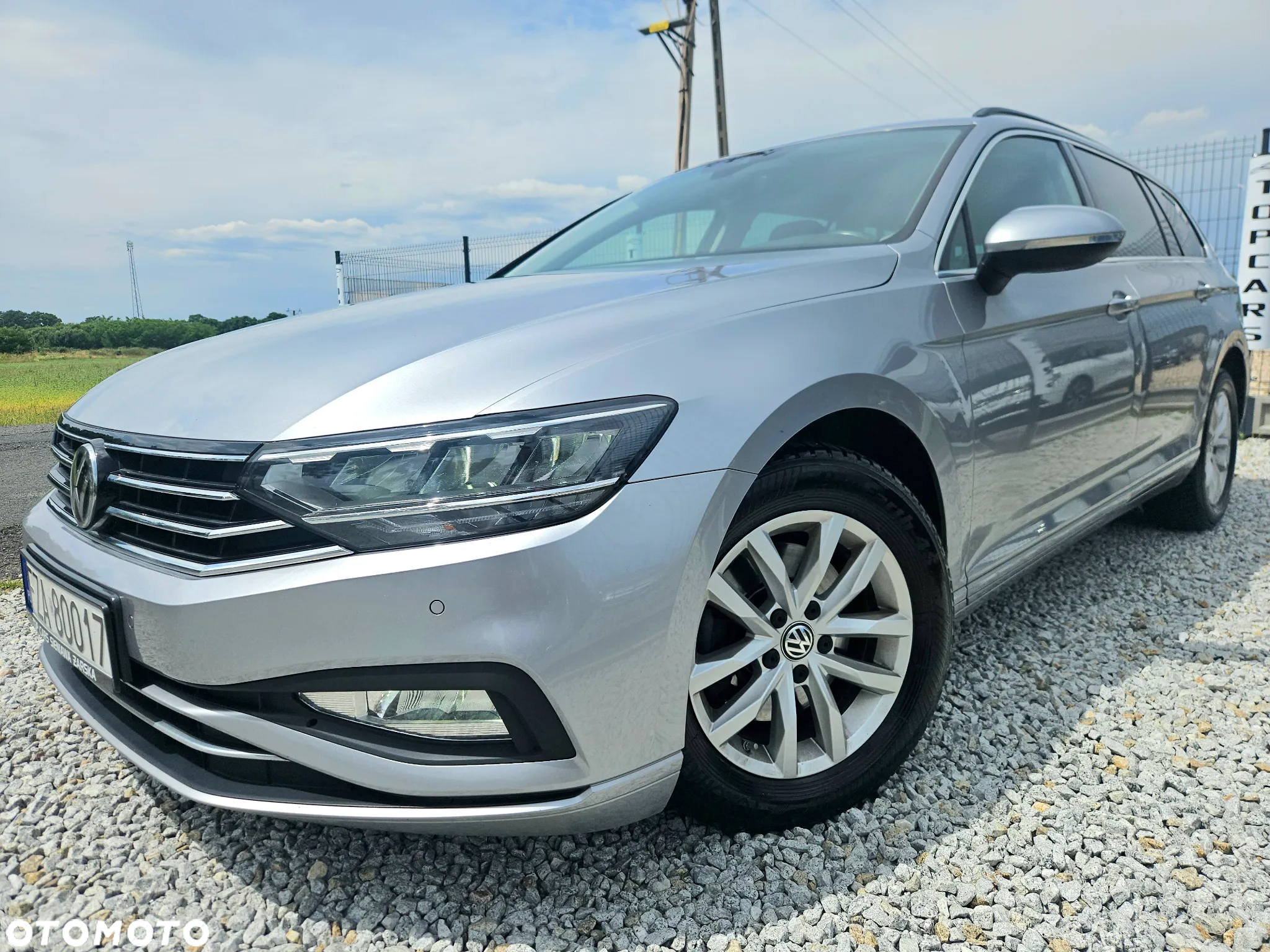 Volkswagen Passat Variant 2.0 TDI SCR DSG Business - 4