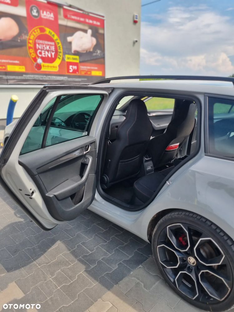 Skoda Octavia 2.0 TSI RS DSG - 14