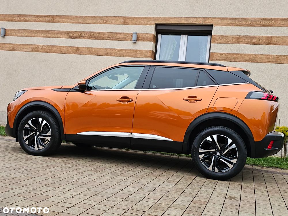 Peugeot 2008 1.5 BlueHDi Allure Pack S&S EAT8 - 11