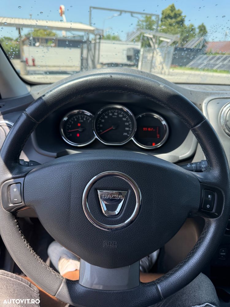Dacia Logan - 5