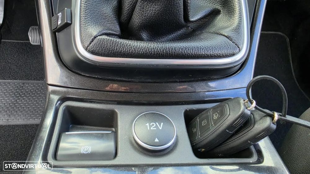 Ford Kuga 1.5 TDCi EcoBlue Titanium - 14