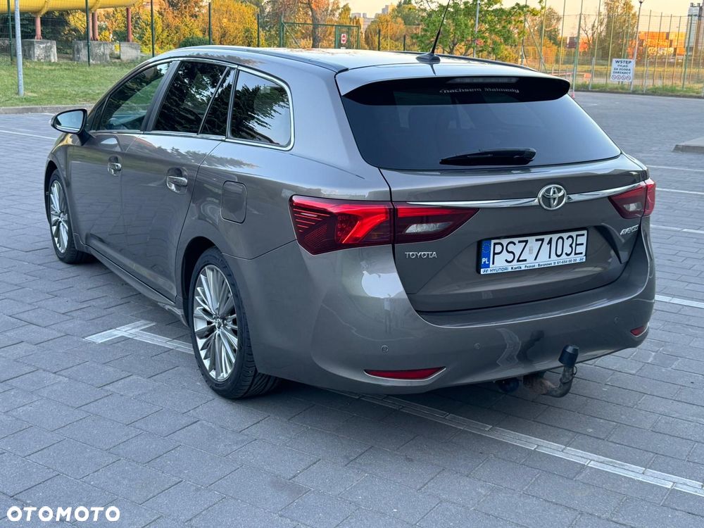 Toyota Avensis 2.0 D-4D Active Business - 4