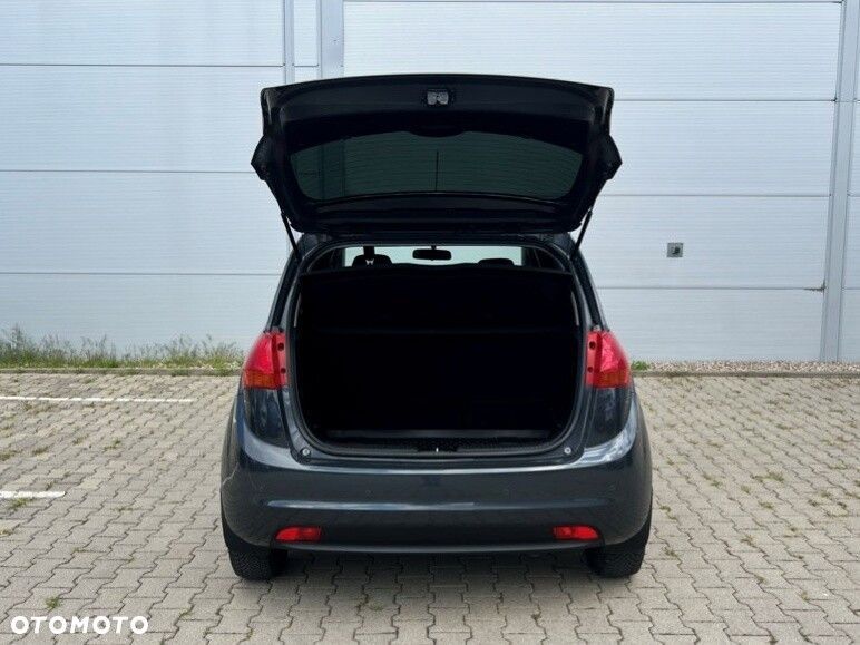 Kia Venga 1.6 M - 9