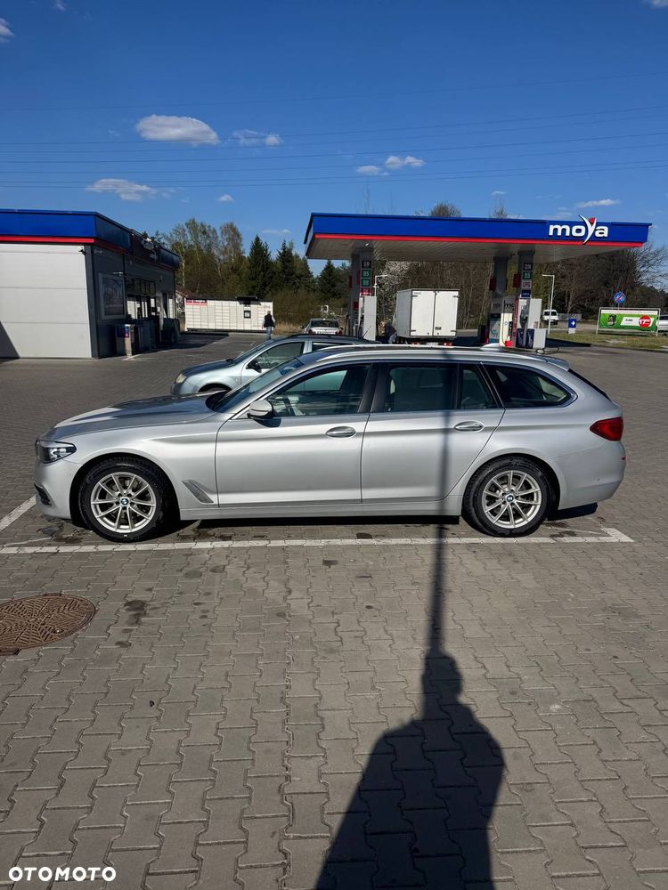 BMW Seria 5 520d - 4
