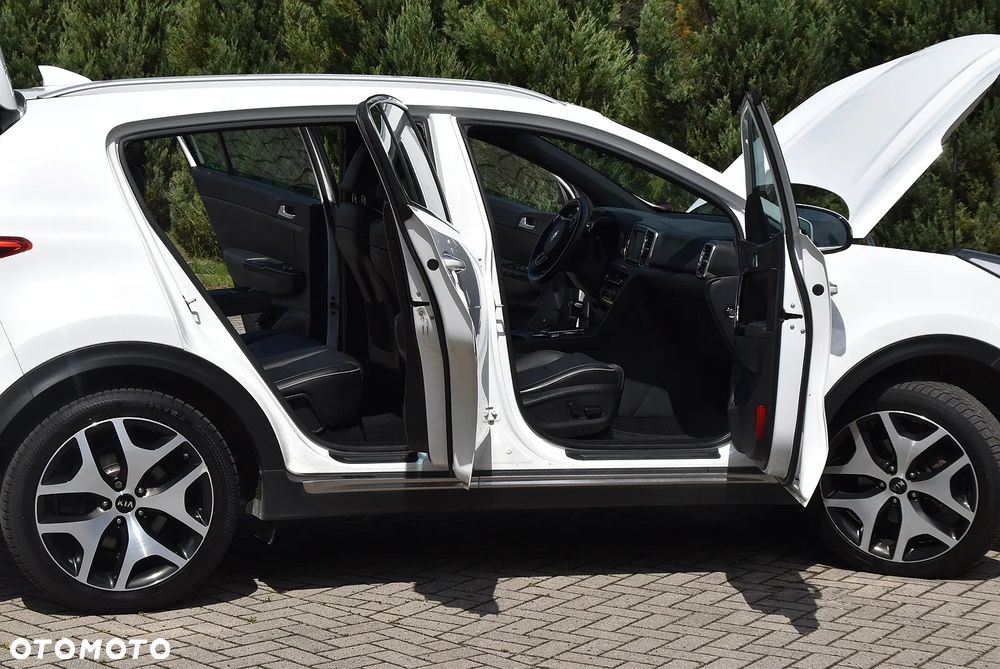 Kia Sportage 2,0 CRDI AWD GT Line - 7
