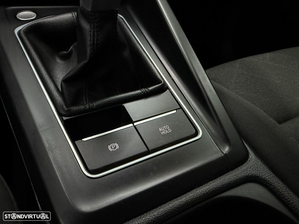 VW Golf 1.0 TSI Life - 26