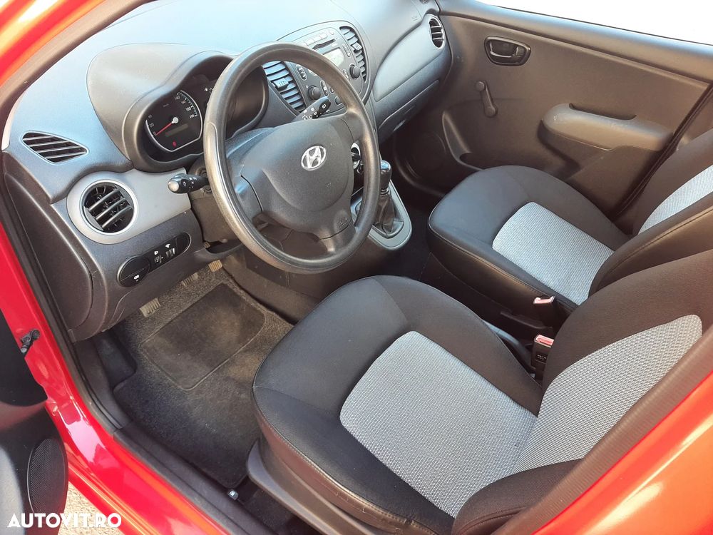 Hyundai i10 1.1 FIFA WM Edition - 22