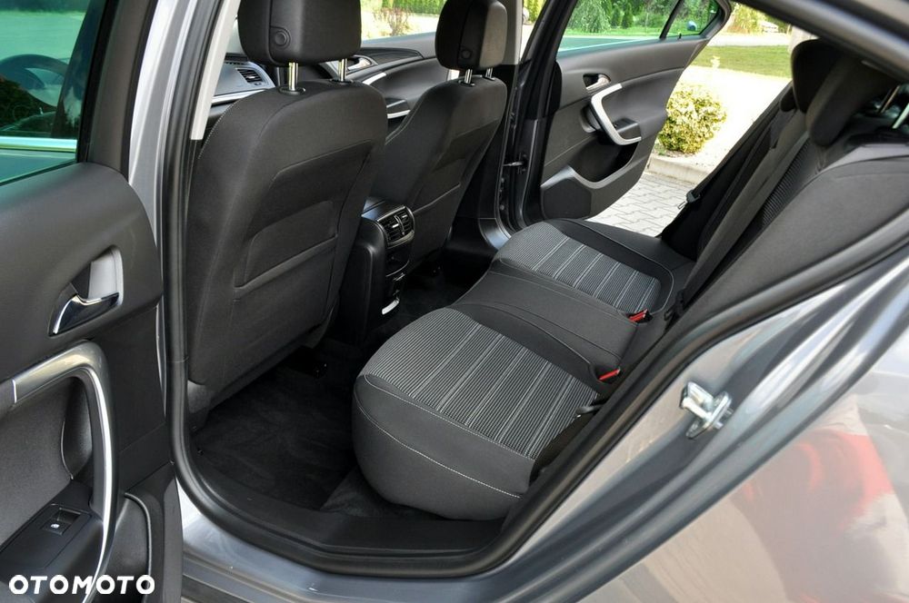 Opel Insignia - 20