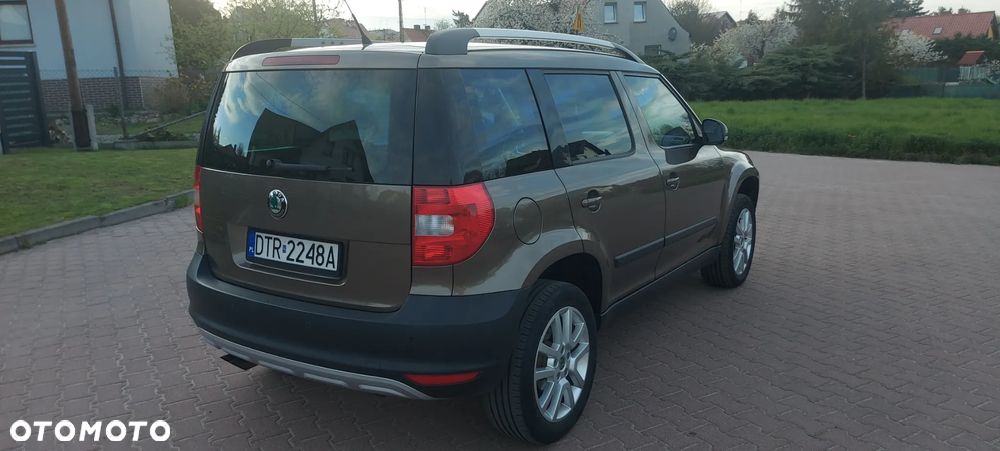 Skoda Yeti 2.0 TDI DPF 4x4 Elegance DSG - 4