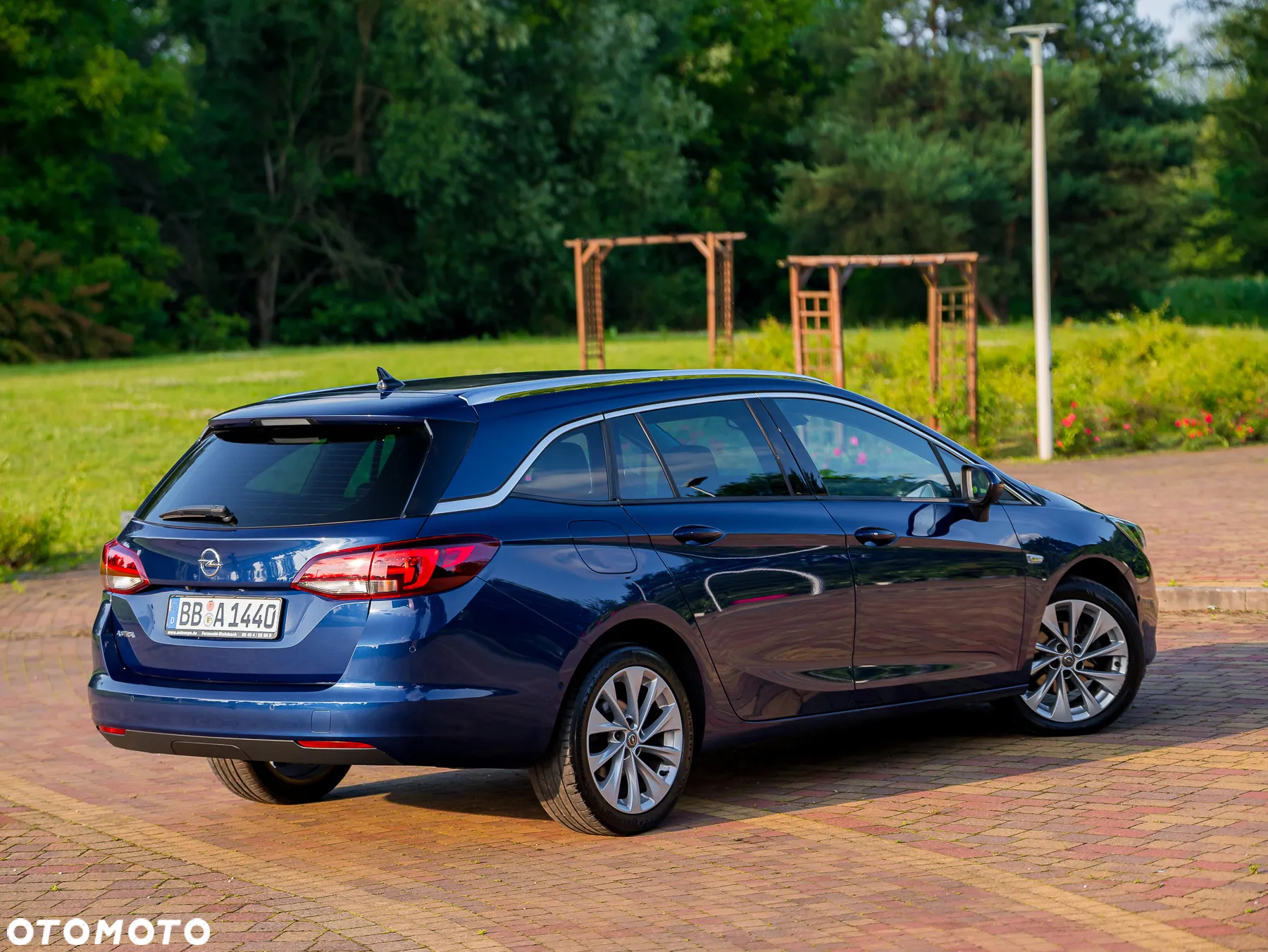 Opel Astra 1.5 D Start/Stop Sports Tourer Business Elegance - 8