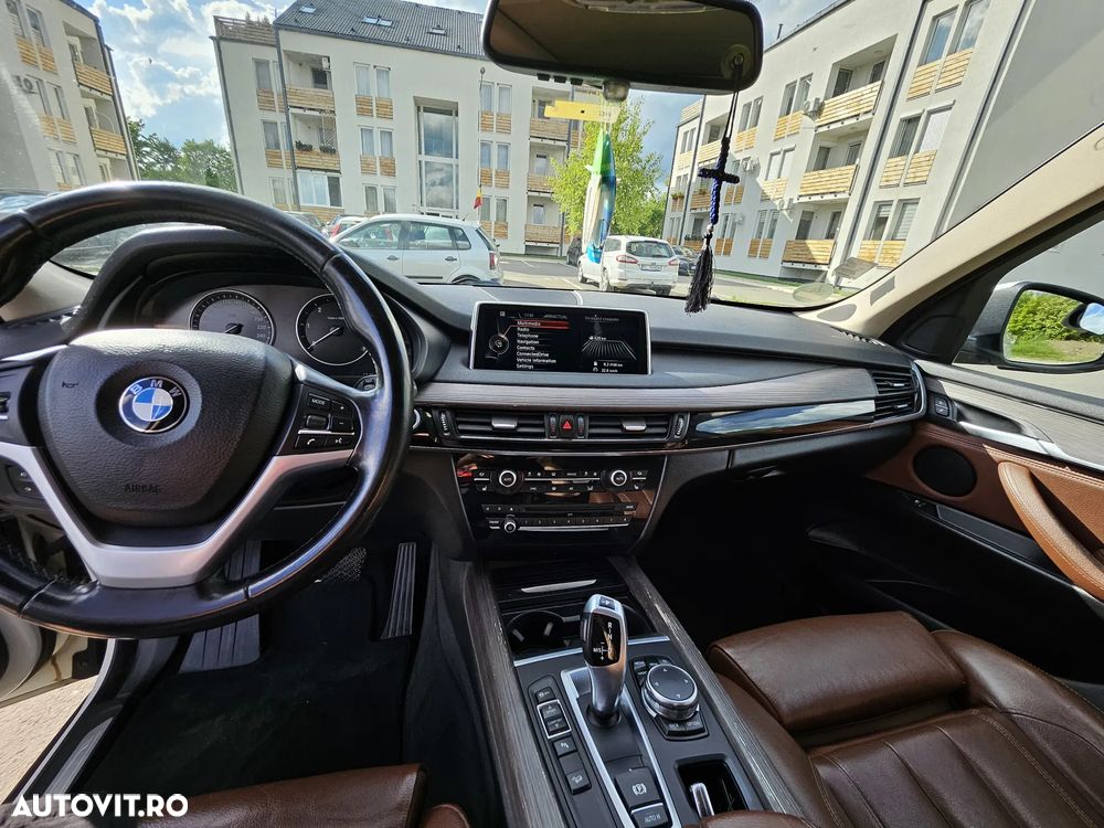 BMW X5 xDrive30d - 16
