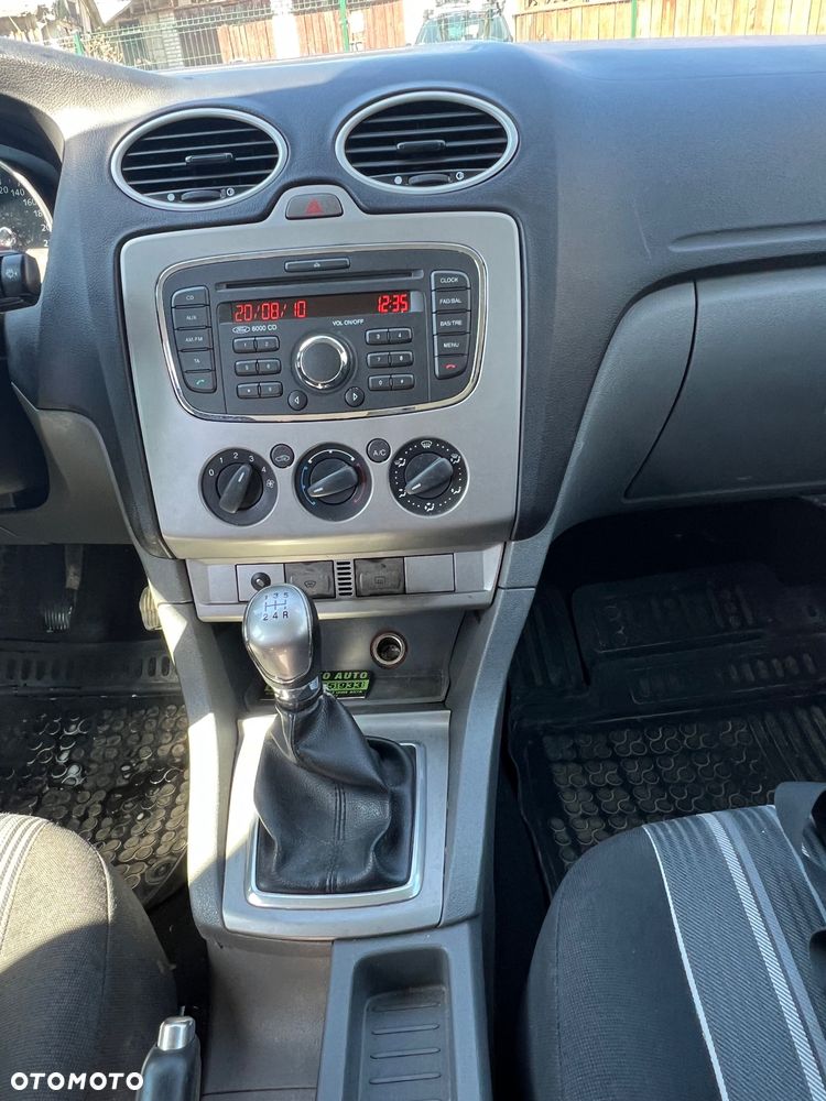 Ford Focus 1.8 TDCi Trend - 8