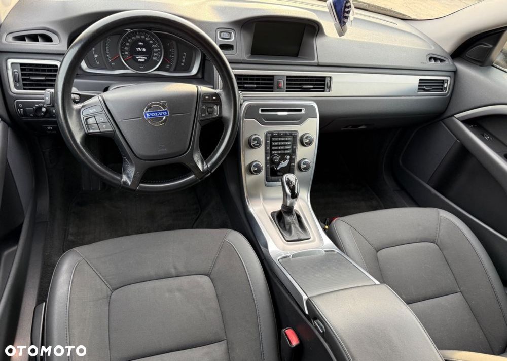 Volvo V70 D2 Geartronic Powershift Kinetic - 16