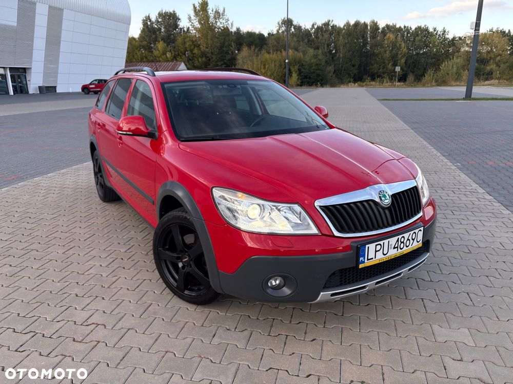Skoda Octavia Scout 2.0 TDI DPF - 2