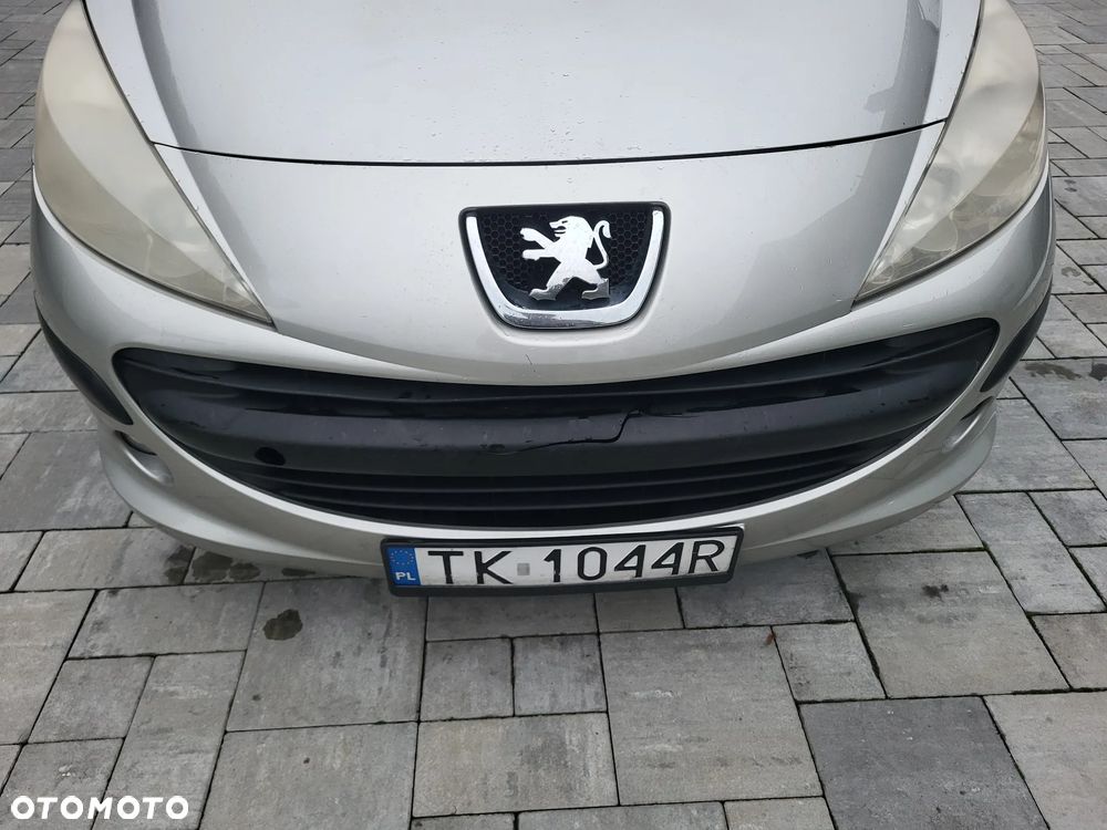Peugeot 207 1.6 HDi Trendy - 10