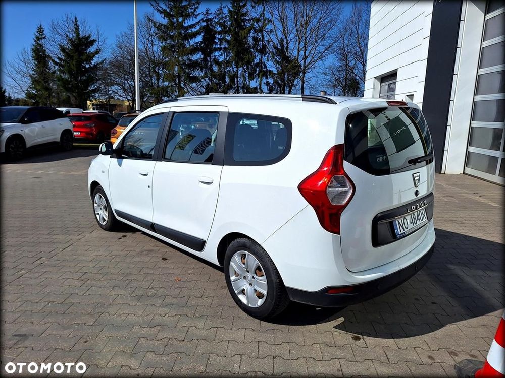 Dacia Lodgy 1.6 SCe Laureate S&S - 5