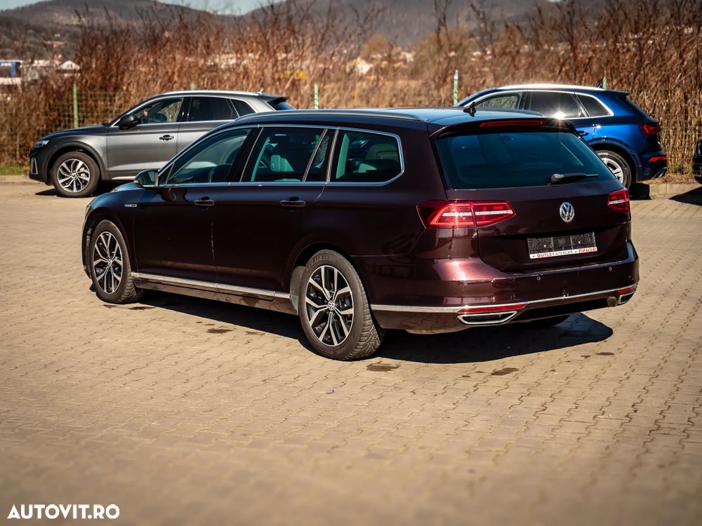 Volkswagen Passat - 21