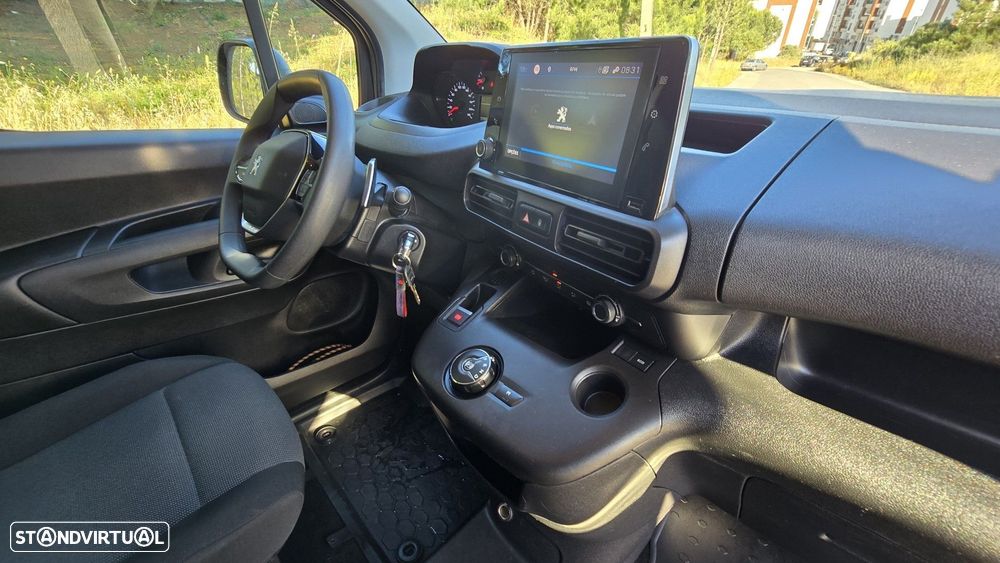 Peugeot Partner 1.5 BlueHDi Asphalt Standard EAT8 - 15