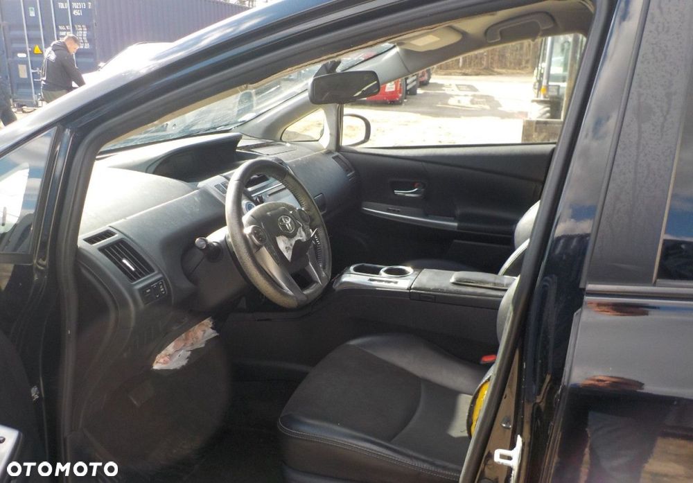 Toyota Prius+ - 23
