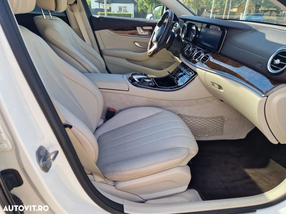 Mercedes-Benz E 300 9G-TRONIC Exclusive - 8