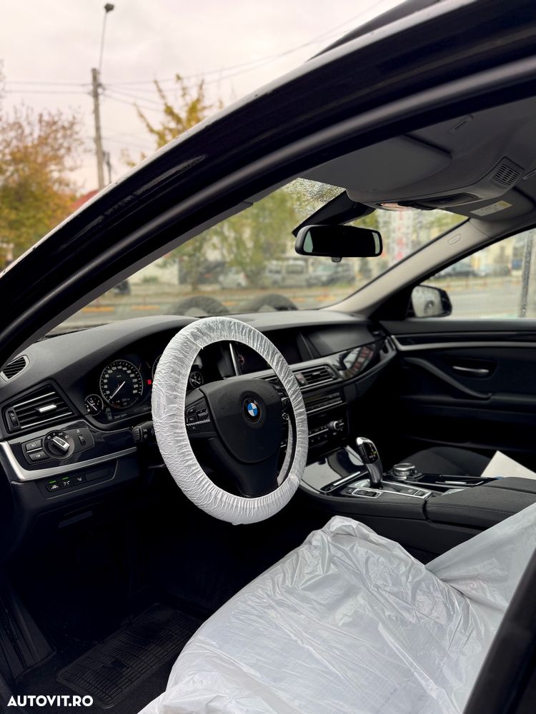 BMW Seria 5 520d Touring Aut. - 16