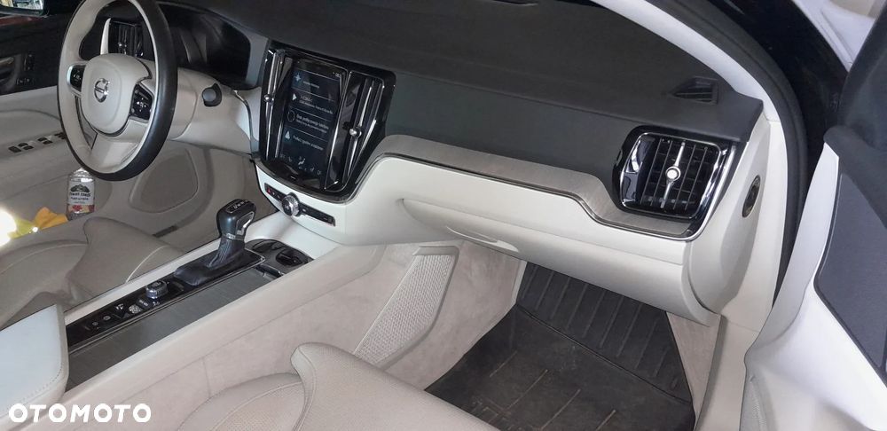 Volvo S60 T5 AWD Inscription - 5