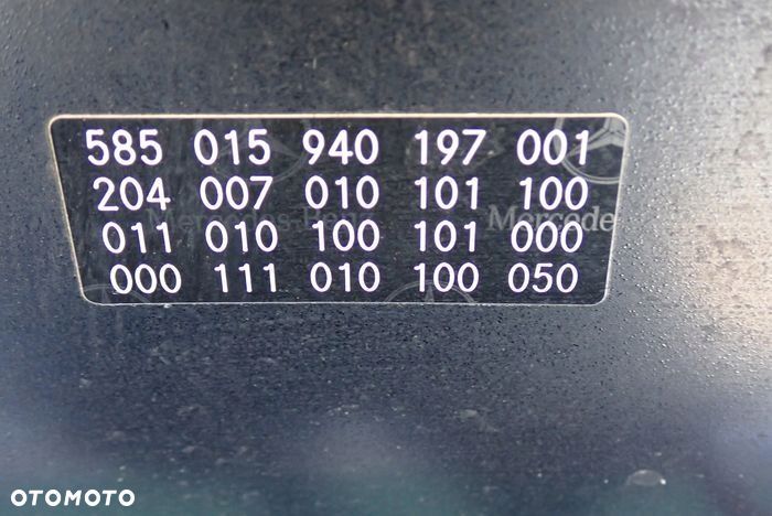 MERCEDES W204 204 C-KLASA 07-10 maska - 12