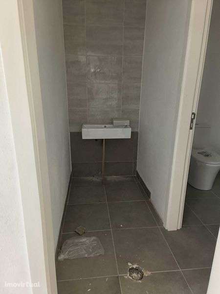 Loja no Largo Conde de Ariz, Bem Viver - Grande imagem: 3/4