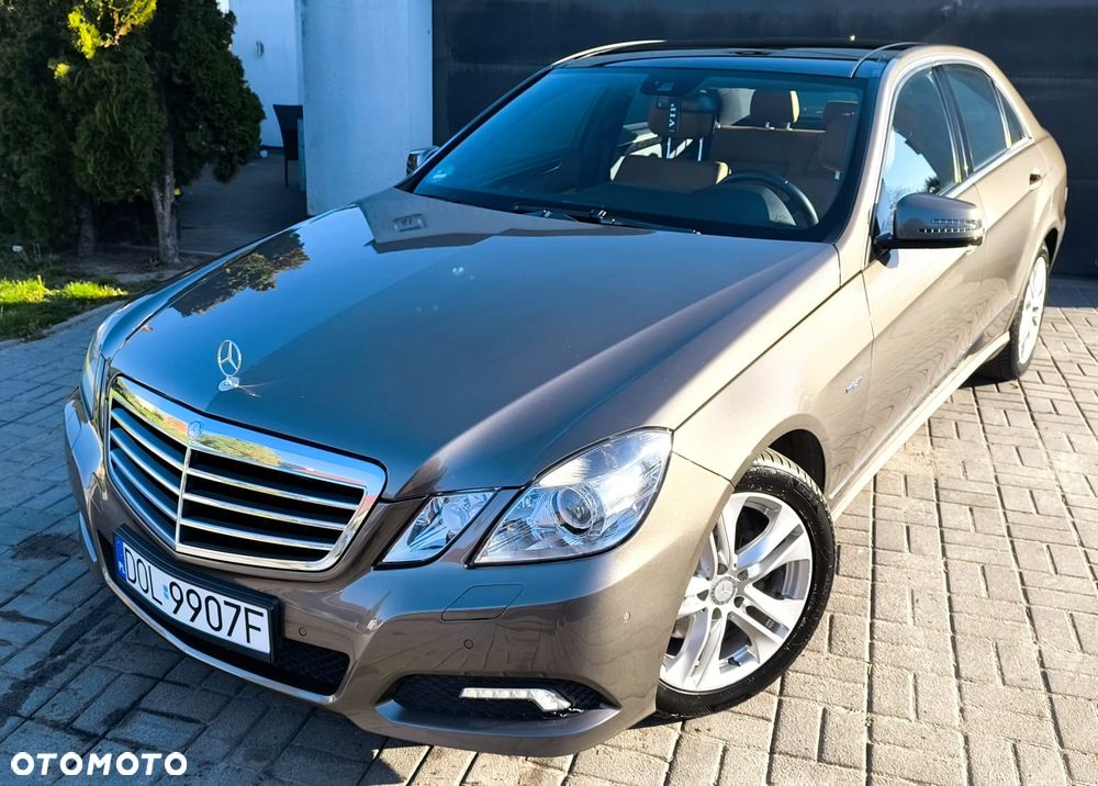 Mercedes-Benz Klasa E 350 CDI BlueEff Avantgarde - 4
