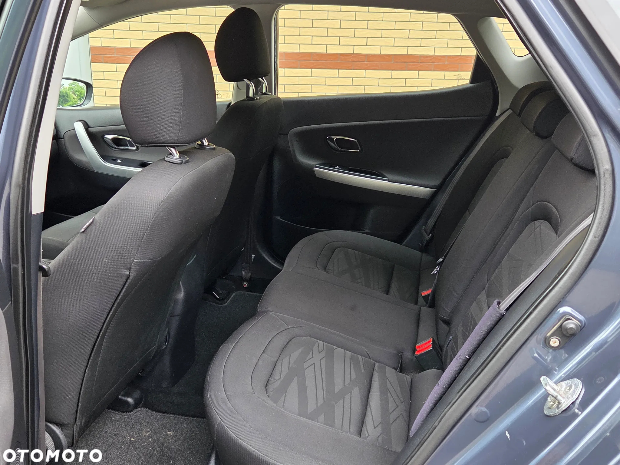 Kia Ceed - 30