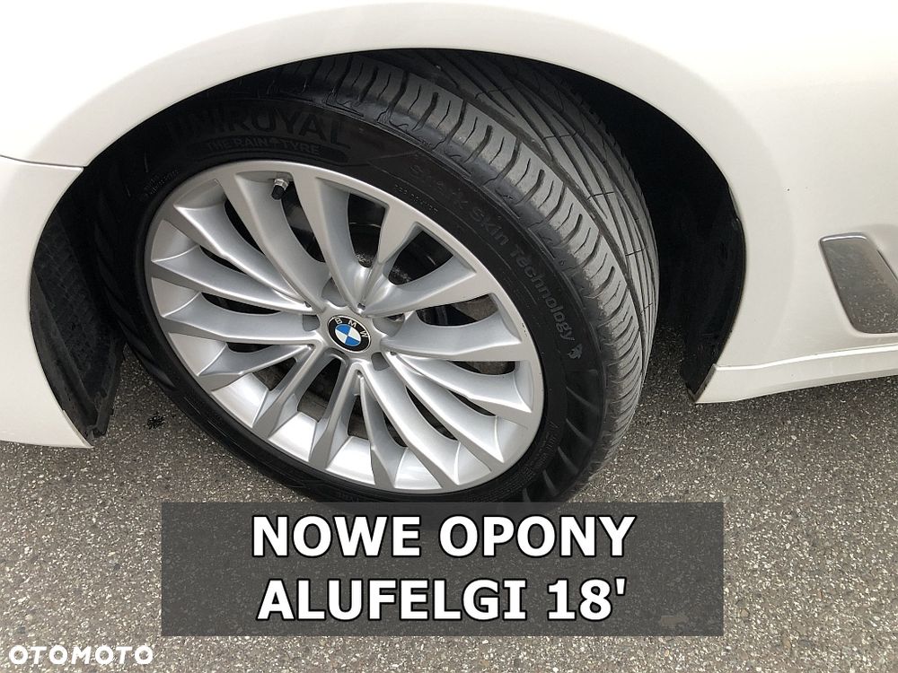 BMW Seria 5 520i GPF Luxury Line sport - 28
