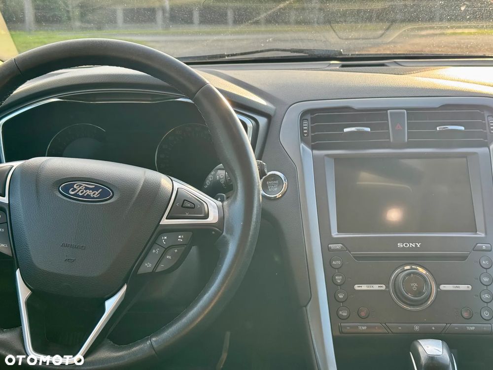 Ford Mondeo 2.0 TDCi Titanium PowerShift - 12