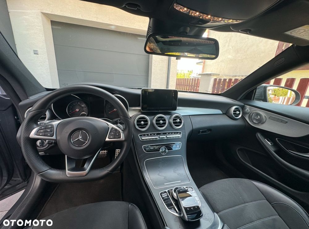 Mercedes-Benz Klasa C 250 9G-TRONIC - 26