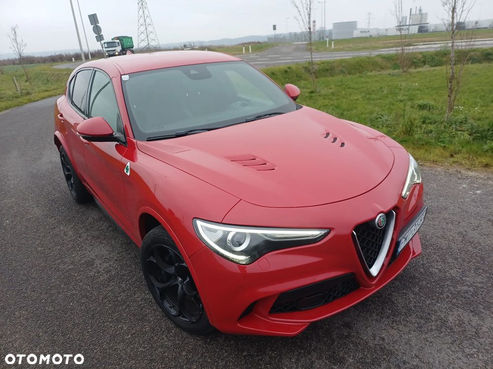 Alfa Romeo Stelvio V6 2.9 Bi-Turbo AT8-Q4 Quadrifoglio - 18